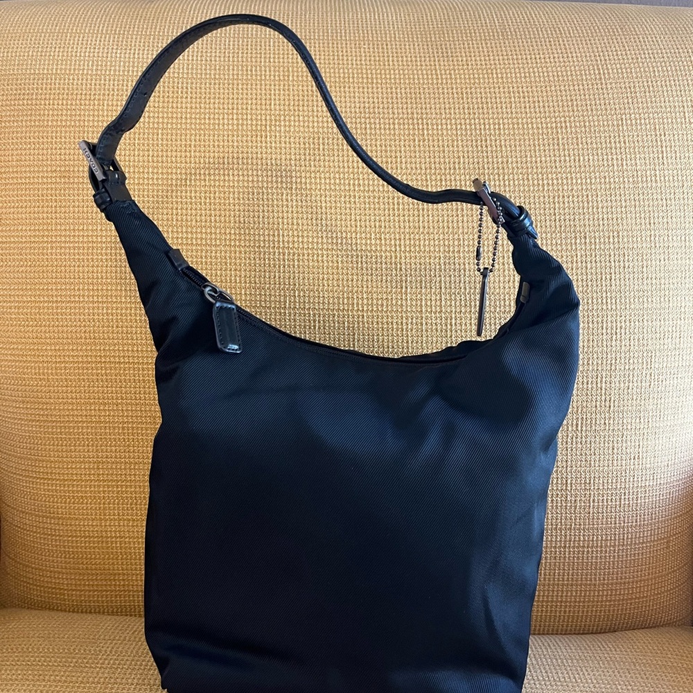 Vintage Coach Mercer Mini Hobo in Black (Style No 7423)
